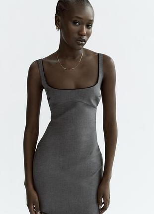 Серое короткое платье облегающего кроя zara