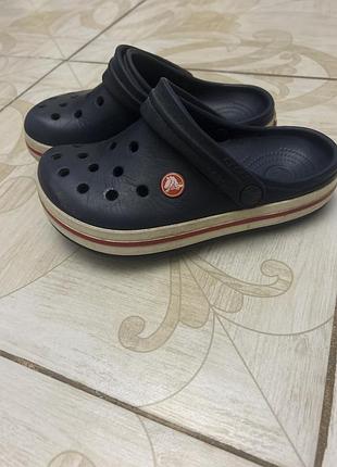 Шльопанці  crocs