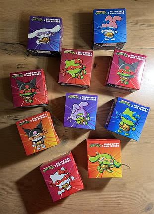 Іграшки mcdonald’s hello kitty turtles