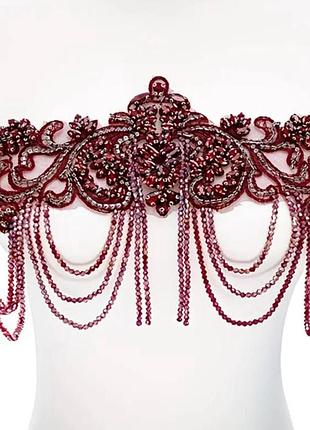 Кружевной декор, декорированный стразами цвета red, размер 34х21см, 1 шт