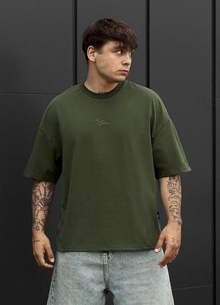Мужская комфортная футболка staff logo khaki oversize