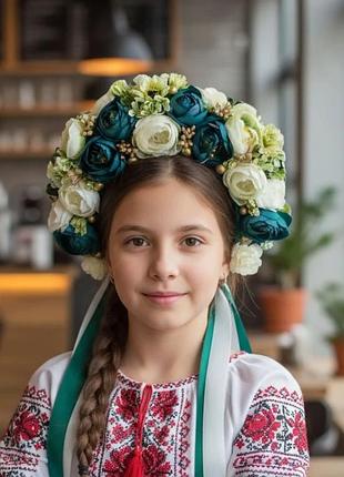 Обруч віночок великий сценічний зелений зі стрічками