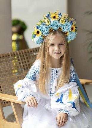 Сукня вишиванка святкова біла ластівки синьо-жовті 116