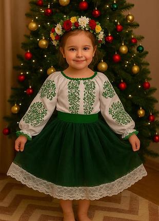 Костюм вишиванка для дівчинки зелений орнамент 98