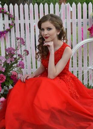 Красное выпускное платье4 фото