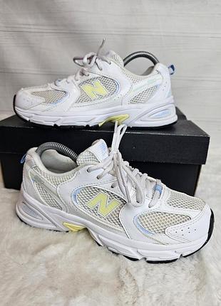 Кросівки new balance 530 в розмірі 37