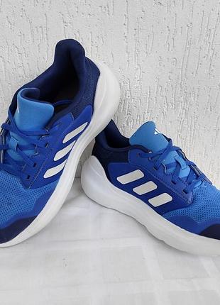 Суперлегкие кроссовки текстильние adidas cloudfoam р.38