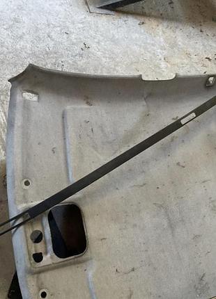 Бу молдинг крыши правый renault megane 2 универсал 8200208515, 8200208516