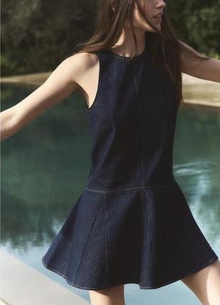 Коротка джинсова сукня-сарафан h&m flared-skirt denim dress із лінійки divided.