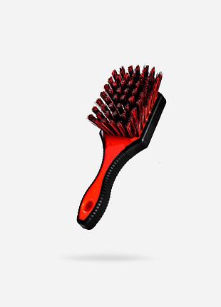 Прогумована щітка з жорсткою щетиною для очищення шин adam's polishes rubberized tire brush