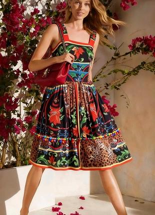 Лето, солнце, море, пляж: сарафан dolce gabbana