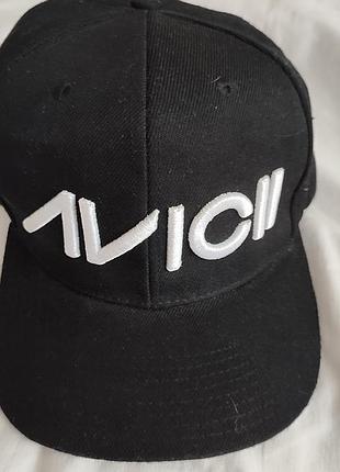 Фуражка бейсбоковая avicii