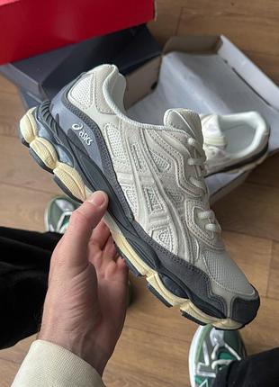 Чоловічі кросівки asics gel nyc beige grey х ассікс 43