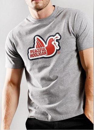 Мужская футболка peaceful hooligan