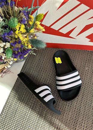 Оригинальные шлепанцы adidas