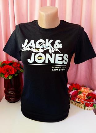 Футболка женская.