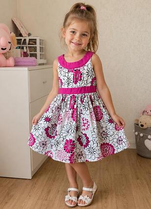 Сукня для дівчинки