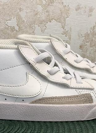 Кросівки на липучках nike blazer