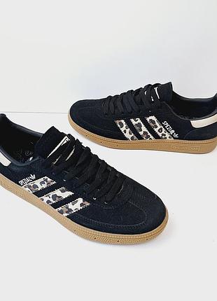 Кросівки adidas