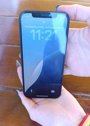 Продам телефон  iphone 12
память 128гб
эксплуатенциален, в отличном состоянии
можно осмотреть при встрече в центре ровного
возможен торг