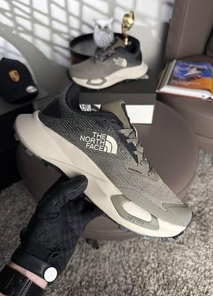 Мужские кроссовки the north face vectiv enduris 4 khaki beige black