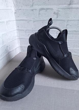 Кросівки nike flex runner вказано на eur 35.5. оригінал.