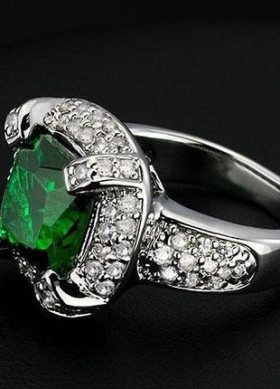Кільце із зеленим каменем родієм покриття