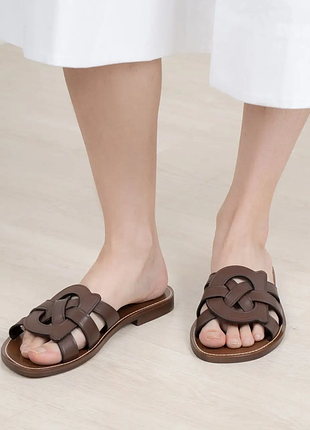Coach issa sandals flat leather walnut оригінальні сандалі