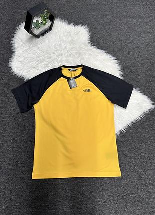 Оригінальна футболка the north face