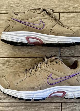 Кросівки nike
