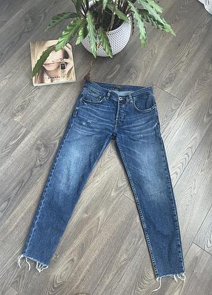 Стильні чоловічі джинси від zara
