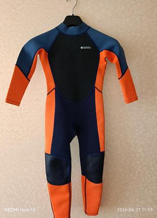 Детский гидрокостюм mountain warehouse на 7-8 лет