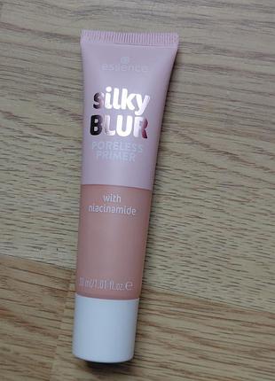 Праймер для обличчя essence silky blur poreless primer
