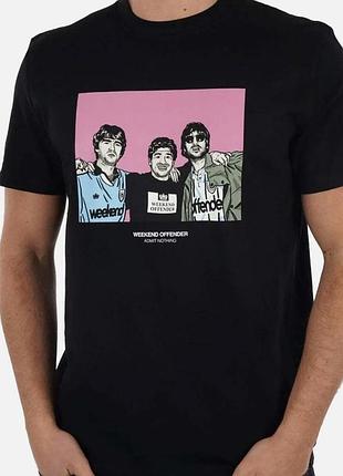 Мужская футболка weekend offender ultras casual черная унисекс кежуал