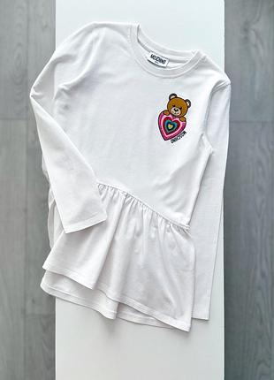 Реглан з баскою moschino