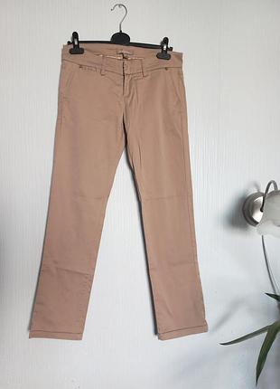 Брюки / штаны stradivarius коттоновые, бежевого цвета, s