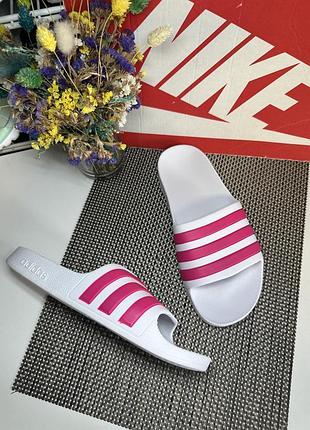 Оригінальні шльопанці adidas