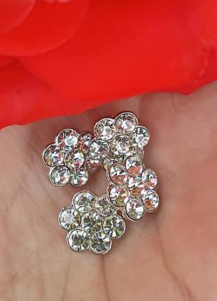 Качественные винтажные пуговицы в форме цветка со стразами swarovski гудзики з камінням сваровски