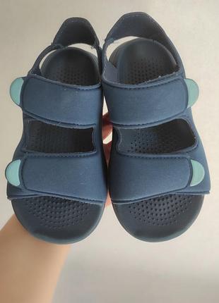 Adidas сандалі
