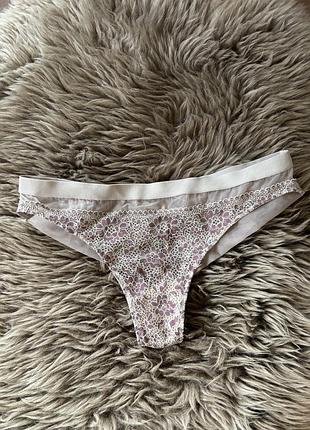 Розкішні жіночі трусики танга бренду intimissimi