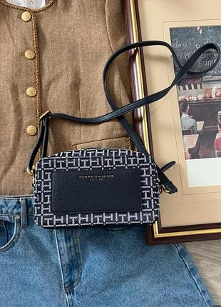 Суика tommy hilfiger