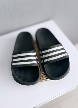 Шльопанці adidas 24cm