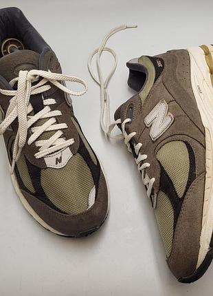 New balance 2002r olive brown (m2002rhn)