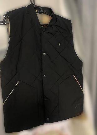 Жилетка burberry чорна (стьобана)