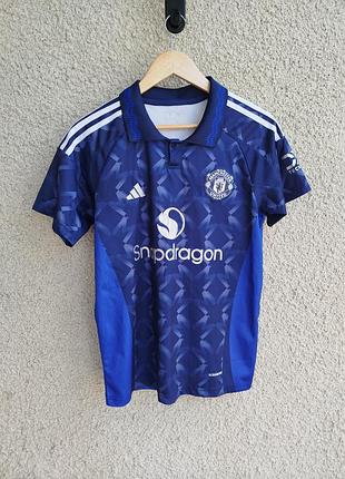 Adidas manchester united футбольная форма manchester united