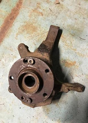 Бу поворотный кулак renault laguna 2, 8200320888, 7700421825, левый.
