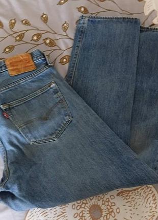 Джинси levis