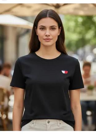 Футболка tommy hilfiger оригінал  розмір s