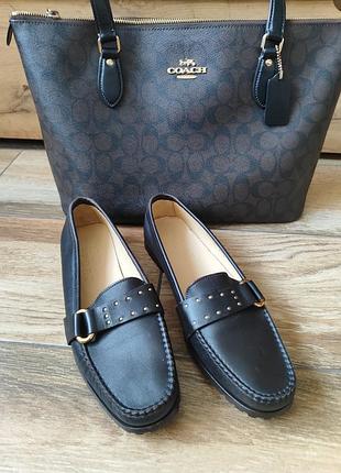 Лофери туфлі шкіряні жіночі escada