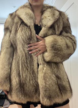Розкішна вінтажна шуба з натурального песця в стилі mob wife